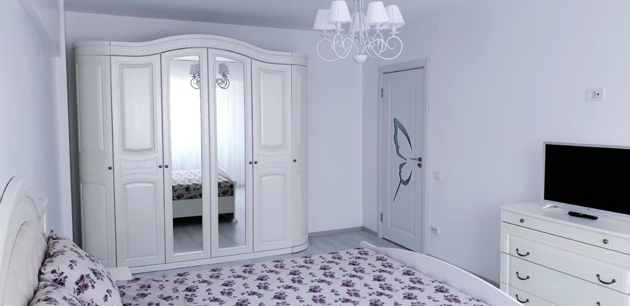 White Apartament, בראליה מראה חיצוני תמונה