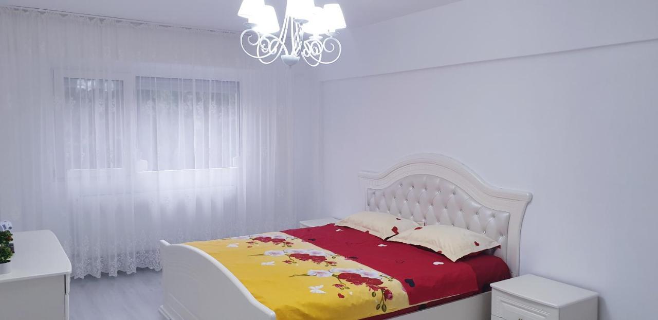 White Apartament, בראליה מראה חיצוני תמונה