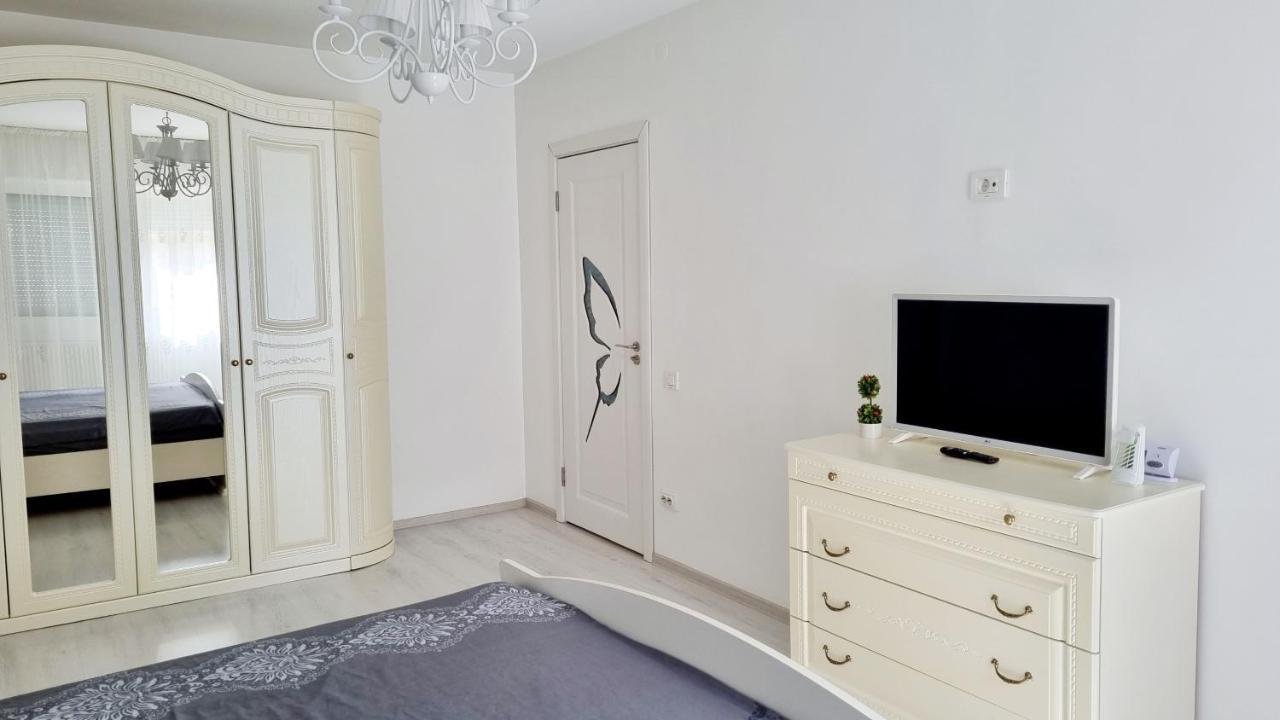 White Apartament, בראליה מראה חיצוני תמונה